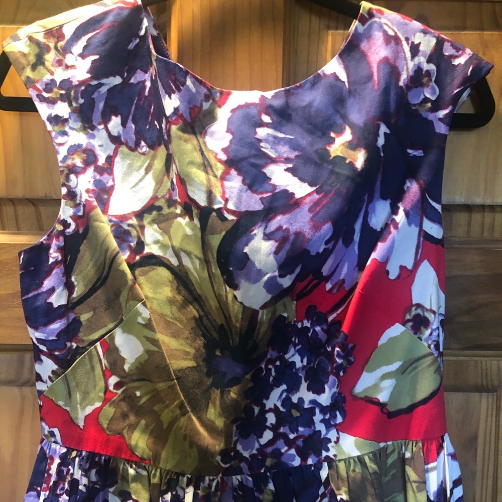 DONNA MORGAN Flamboyant Floral Fit and Flare Dress with Open Back Tie Sz 10 NWT